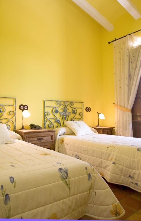 Hotel Restaurante Font Salada Oliva Room photo